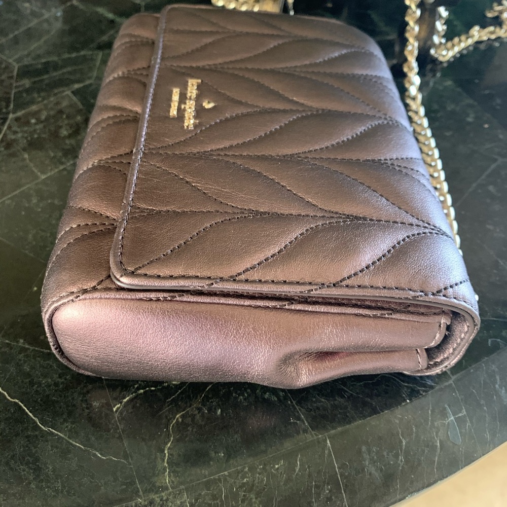 Beautiful Metallic Kate Spade Crossbody bag - Picture 5 of 10